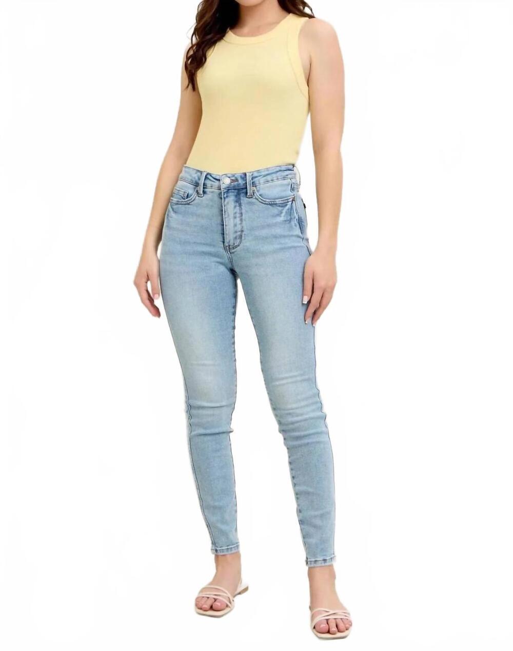 NEW JUDY BLUE mid rise tummy control skinny jeans in vintage wash